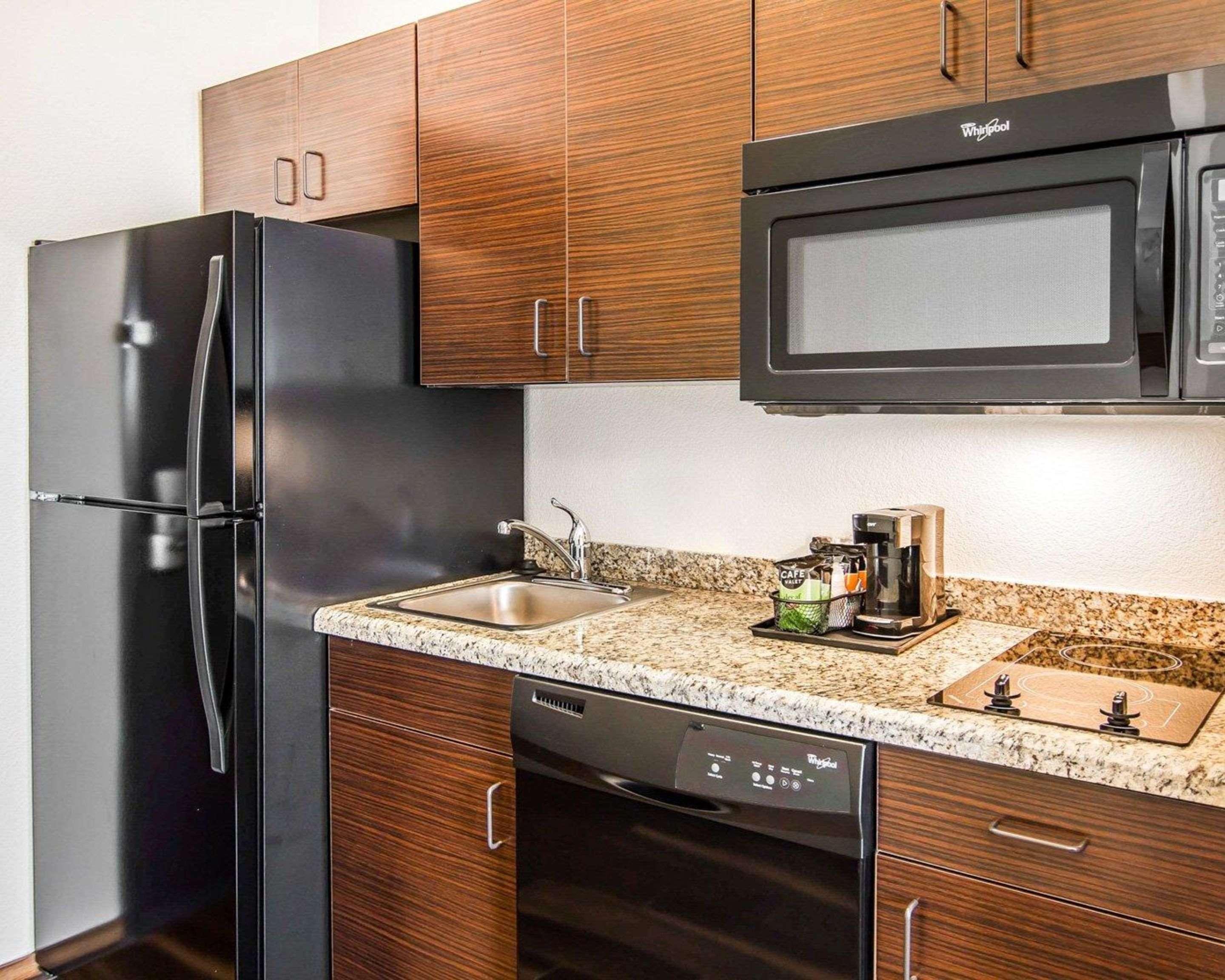 Mainstay Suites Лафкин Экстерьер фото